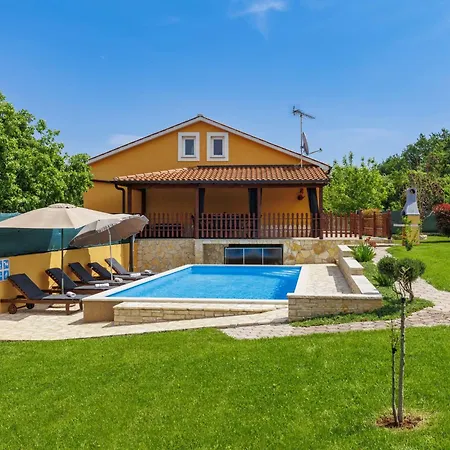 Soriso By Interhome Motovun