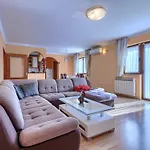 別荘 Soriso By Interhome