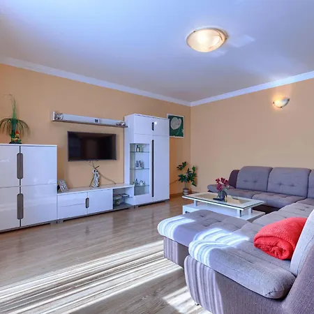 Prázdninový dům Soriso By Interhome *