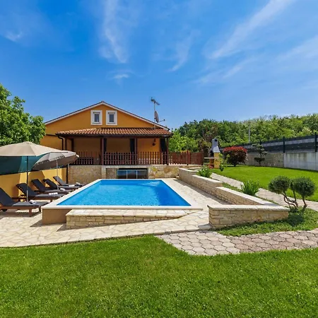 Soriso By Interhome Motovun